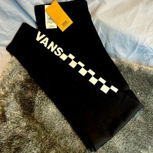 NWT Vans checkered logo leggings women’s size Medium.